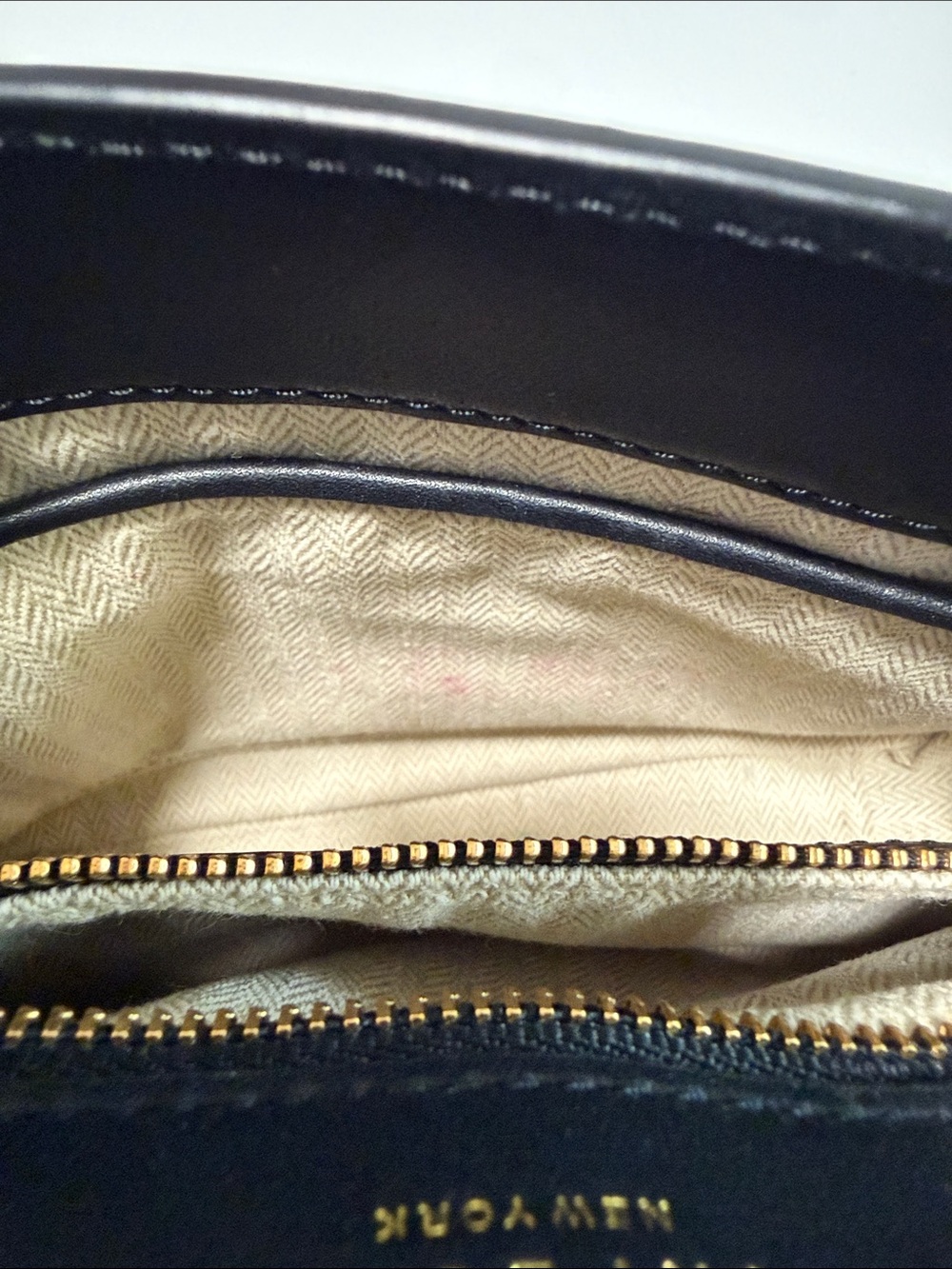 Tory Burch Black Fleming Small Crossbody with Gold Logo - Picture 7 of 8
